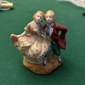 Occupied Japan, dancing couple figurines